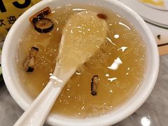 -余百年·现烧烧腊(龙华金茂府店)