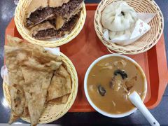 -方中山胡辣汤(成都首店)