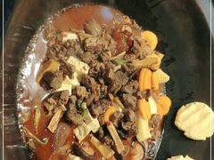 -缘福乡村铁锅炖民宿(八达岭店)