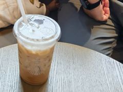 -星巴克臻选(上海今潮8弄店)