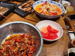 -琥珀老六龙虾(四里河店)
