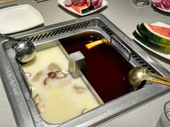 -海底捞火锅(高新万达店)