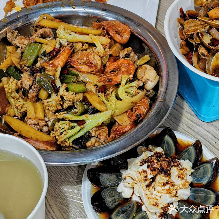 每桌都会点一份这个️武汉的宵夜神仙搭配