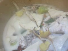 -滇香肴·云南菜蒸汽石锅鱼(云南北路店)