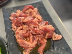 -啊美丽炭火烤肉(滑翔一店)