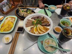 牛丸汤-潮界(凯德晶萃店)