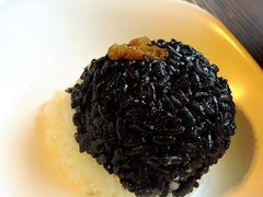 乌米饭和青团-明月楼