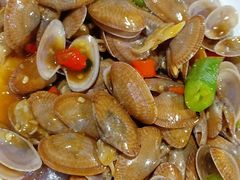 -四川小胡子海鲜(丁村万人海鲜广场店)