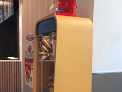 -麦当劳(中唱大厦店)