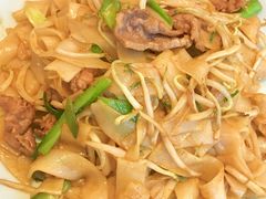 干炒牛河-赖厨潮汕砂锅粥