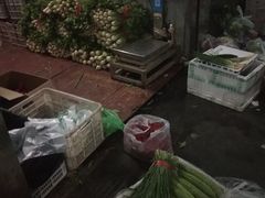 -岳各庄批发市场(西四环中路店)