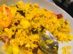 大叻经典菠萝海鲜炒饭-米纸越南小馆(金鹰世界店)