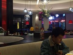 大堂-必胜客(湘隆店)