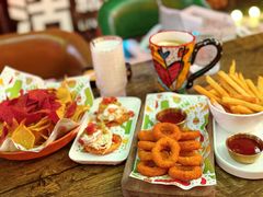 -Famous肥猫墨西哥音乐餐吧(五棵松华熙LIVE店)