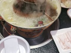 -京炭铜锅涮肉·羊蝎子·羊肉炉(保利·时光里店)
