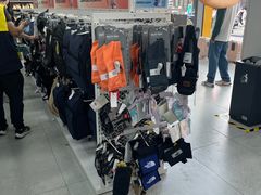 -BIGOFFS超级折扣(中街星汇广场店)