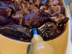 -八府香鸭·啫啫煲(华山路店)