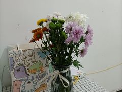 -溪岸路花鸟市场