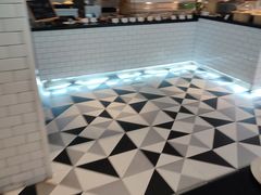 -昆山琶拉帝诗酒店·河畔咖啡厅Riverside Cafe