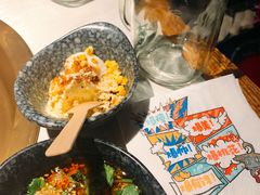 冰淇淋自助-哥老官重庆美蛙鱼头(西湖银泰十一哥店)