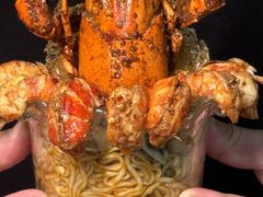 -三妹小龙虾·黄油蟹(华侨城总店)