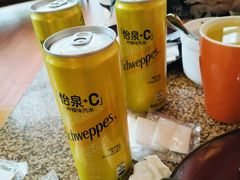 -怡咖啡海鲜自助餐厅(浦东香格里拉店)