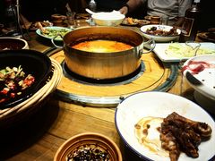 -亮欢寨酸汤鱼(沙冲路店)