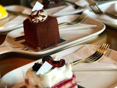 -UNI UNI(环亚凯瑟琳店)