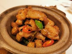 啫啫鸡-利苑酒家(合景国际金融广场店)