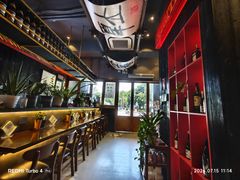 -8PINTS八品脱·日料·烧鸟·精酿小酒馆(莘庄店)