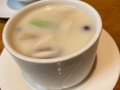 -渝半城经典川粤菜(重庆天地店)