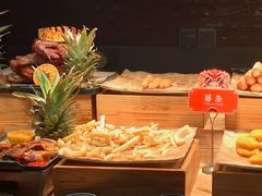 -芝小官毛肚火锅海鲜自助(苏州吴江区万宝店)
