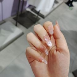 -J·花崎美睫美甲