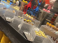 -荣誉国际酒店-云顶旋转餐厅