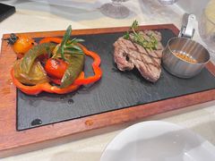 烤澳洲牛板腱牛扒-和平馆·地道港澳茶餐厅(西门口店)