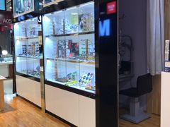 -MiRi眼镜连锁·蔡司·尼康控优点合作店(莘庄店)