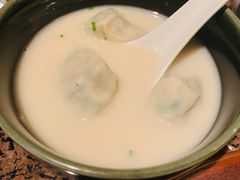 刀鱼馄饨-湖滨28中餐厅·西湖宴·杭州君悦酒店
