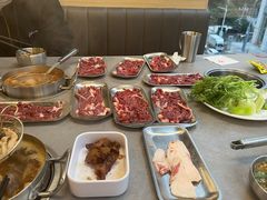 -张哞哞·鲜切牛肉自助火锅(高德置地店)
