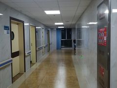 -上海市松江区中心医院