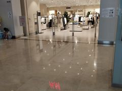 -H&M(星河城店)