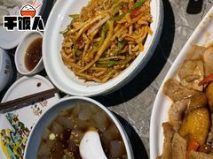 -前海沿·青岛菜(李沧万达店)