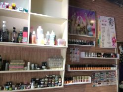 -茶发Salon·烫发染发理发