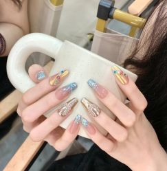 -兔猫ToMoreNails美甲美睫