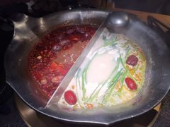 -湊湊火锅·茶憩(南京东路悦荟店)