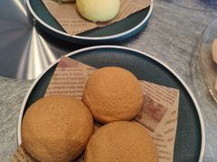 -景月阁空中食府(希尔顿酒店)