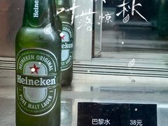 -梁鸿湿地丽笙度假酒店大堂吧