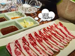 -明洞阿姨·韩式酱蟹烤肉·创意料理(三元桥店)