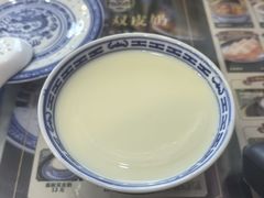 -广信牛奶甜品世家(台东店)