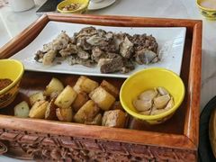 -黑青稞庄园·新式藏餐·牦牛肉汤锅(新都桥店)