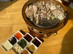 蒙料一八手把肉-蒙料·手把肉(望京店)